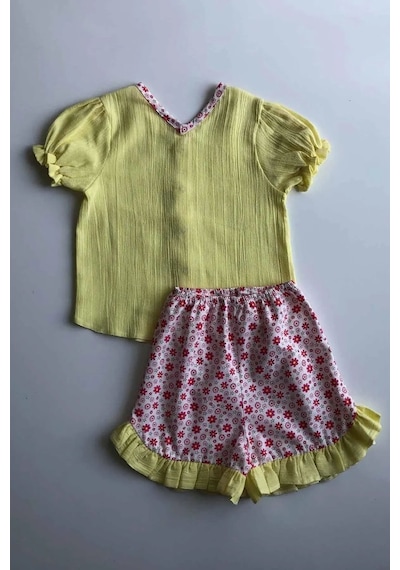 Bertuğ Bebek Fırfırlı Çiçekli Şile Bezi Sarı Kız Çocuk Bebek Şort Takım 001