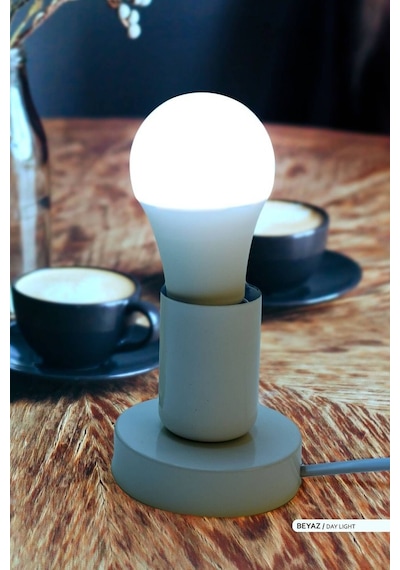 ACK LED A60 Ampul 6500K Beyaz Işık 220V 12W E27