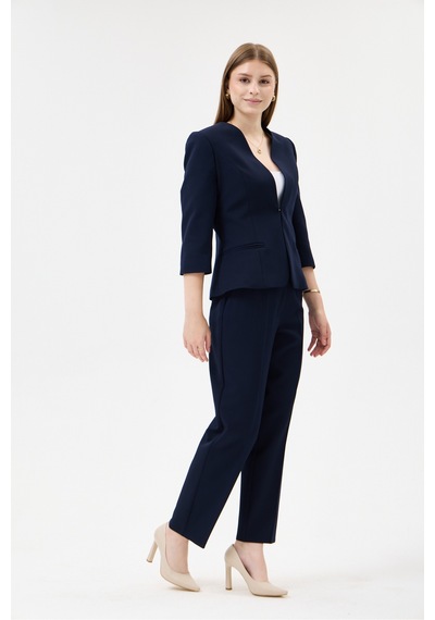 Velnara Moda Lacivert Zamansız Klasik Kadın Takım Elbise-v Yaka Ceket & Dar Paça Pantolon Lacivert - 927044721 Lacivert Velnara Moda Lacivert Zamansız Klasik Kadın Takım Elbise-v Yaka Ceket & Dar Paça Pantolon Lacivert - 927044721 Lacivert
