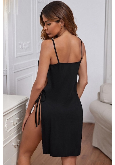 Modi Kadın Siyah Cut Out Detaylı Yırtmaçlı Sexy Gecelik Altın - Siyah