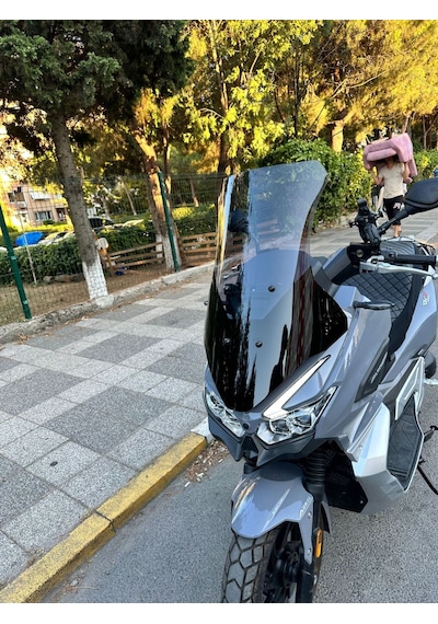 Motocam Rks Blade 350 Ön Cam 2023-2026 Model 75cm Füme Renkli 4mm Uzun