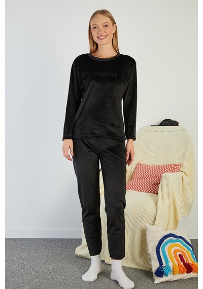 Fullamoda I Love Winter Kabartma Baskılı Kadife Pijama Takımı Siyah