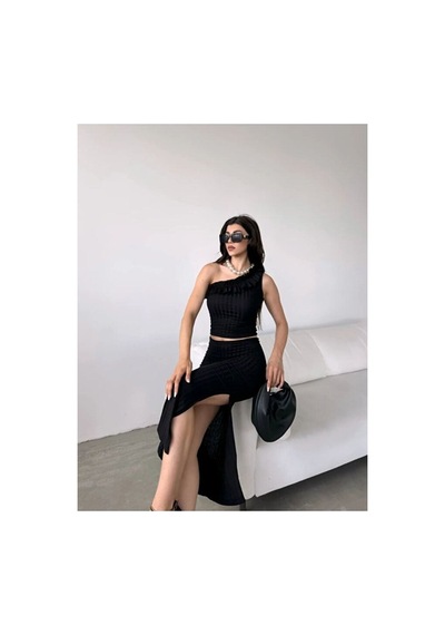 Nido Moda Kadın Tek Omuz Fırfırlı Yırtmaçlı Etekli İkili Takım Siyah