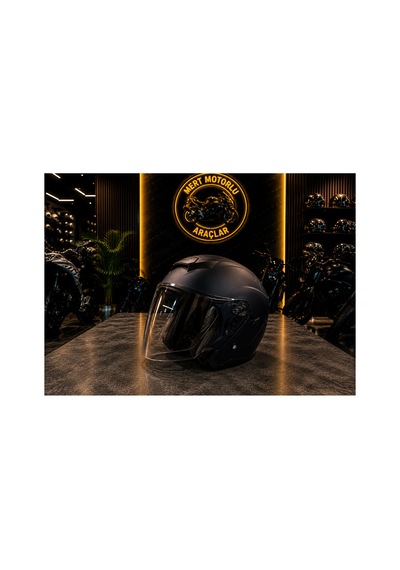 526 Güneş Vizörlü Mat Siyah Açık Kask