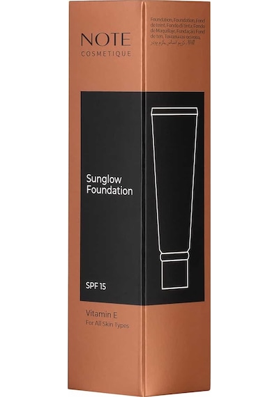 Note Cosmetics Sunglow 10 Işıltılı SPF15 Bronzlaştırıcı Fondöten