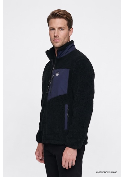 Wrangler Erkek Regular Fit Dik Yaka Tam Fermuarlı Cepli Sherpa Sweatshirt Polar Mont-w2620003 Siyah Wrangler Erkek Regular Fit Dik Yaka Tam Fermuarlı Cepli Sherpa Sweatshirt Polar Mont-w2620003 Siyah