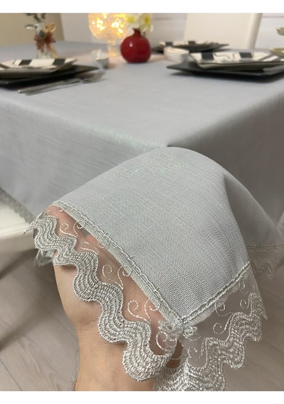 Dantel Detaylı Simli Dertsiz Masa Örtüsü Gri