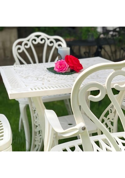 Ceritti Ferforje Görünümlü Plastik 4 Kişilik Kare Masa Takımı-110 Beyaz Ceritti Ferforje Görünümlü Plastik 4 Kişilik Kare Masa Takımı-110 Beyaz