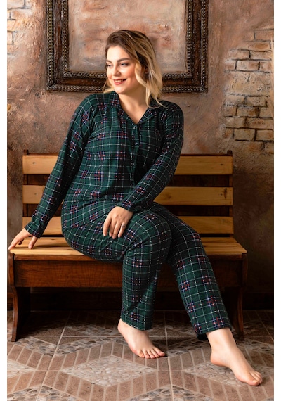 Nisanca Büyük Beden Kışlık Düğmeli Ekose Desen Yılbaşı Temalı Kadın Süet Pijama Takımı Yesil