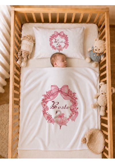 İsme Özel Kız Bebek Battaniye 80x80 Cm Ve Yastık Kılıfı 35x45 Cm %100 Pamuk Organik Baskılı Bebek Seti Bebek Hediyesi 1030yb Krem