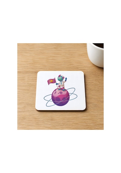 Pembe Bayraklı Astronot Baskılı 9x9 Cm Kare Mdf Bardak Altlığı Ahşap Çok Renkli