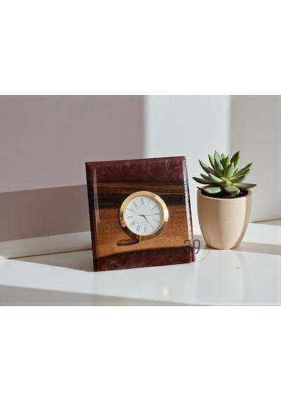 Classic Ceviz & Epoksi Masa Saati Altın Kaplama Quartz Mekanizma El Yapımı Tasarım 15x15 Cm / 20x20 Cm Bakır