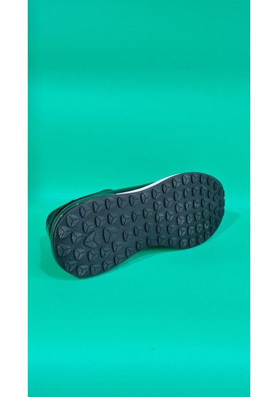 Marcomen Lastik Bağcıklı Kat Rugan Parça Model Erkek Casual Ayakkabı 21156 Siyah Beyaz Marcomen Lastik Bağcıklı Kat Rugan Parça Model Erkek Casual Ayakkabı 21156 Siyah Beyaz