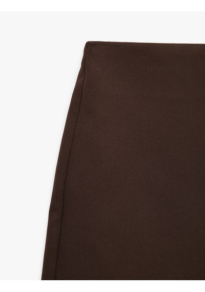 Koton Slim Fit Cepli Mini Şort Etek Kahverengi 7wak40027pw Kahve