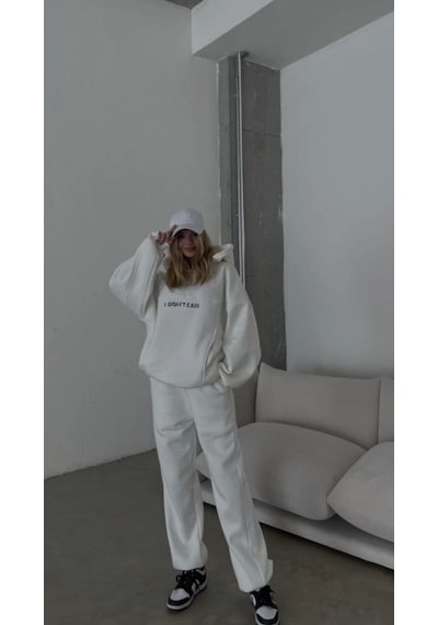 Ge Ticaret Nakış İşlemeli Üç İplik Sweat Takım- Beyaz Beyaz
