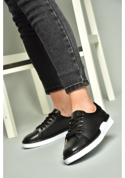 Fox Shoes U555025203 Siyah Hakiki Deri Kadın Spor Ayakkabı Sneakers Siyah-hakiki Deri Çok Renkli Fox Shoes U555025203 Siyah Hakiki Deri Kadın Spor Ayakkabı Sneakers Siyah-hakiki Deri Çok Renkli