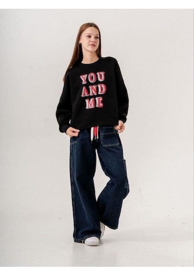 Zekids Kız Çocuk Beli Lastikli Renkli Kemerli Bol Paça Tasarım Kot Pantolon-14769 Lacivert Zekids Kız Çocuk Beli Lastikli Renkli Kemerli Bol Paça Tasarım Kot Pantolon-14769 Lacivert