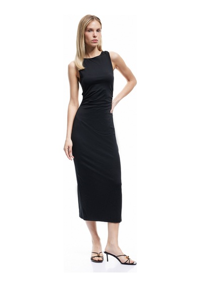 Koton Slim Fit Kolsuz Bisiklet Yaka Drapeli Sırt Detaylı Midi Elbise Siyah 5sak80419ek Siyah Koton Slim Fit Kolsuz Bisiklet Yaka Drapeli Sırt Detaylı Midi Elbise Siyah 5sak80419ek Siyah