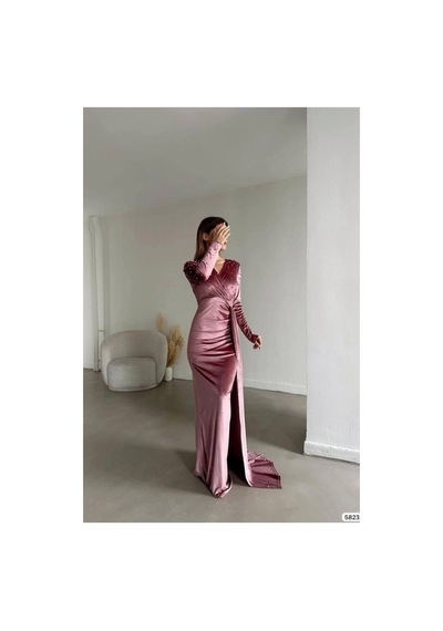 Lior Design Kadın İnce İşçilik Esnek Kadife Kumaş Kruvaze Yaka Kuyruklu Abiye Elbise Gülkurusu Lior Design Kadın İnce İşçilik Esnek Kadife Kumaş Kruvaze Yaka Kuyruklu Abiye Elbise Gülkurusu