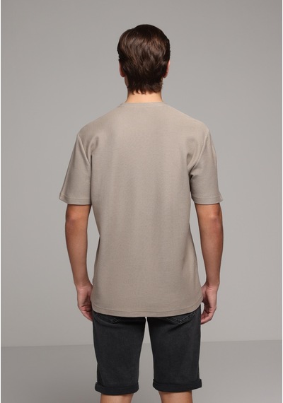 Colin's Colins Comfort Fit Yuvarlak Yaka Düz Erkek Bej Kısa Kol Tişört Cl1080460 Q1.v2 Beı Colin's Colins Comfort Fit Yuvarlak Yaka Düz Erkek Bej Kısa Kol Tişört Cl1080460 Q1.v2 Beı
