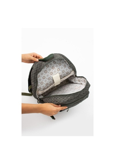 Baginn Lise Okul Sırt Çantası Çok Cepli Hafif Klinkır Kumaş 43 x 30 Cm
