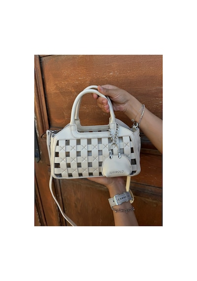 Just Polo Kadın Yeni Sezon Örgü Detaylı Ayarlanabilir Askılı Şık Çapraz El & Omuz Çantası Ebat : 26 X 17 Cm Rugan Krem