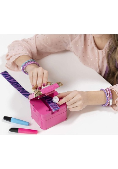 Cool Maker Hollywood Kuaför Stüdyosu  6056639