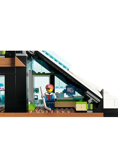 LEGO City 60366 Kayak Ve Dağcılık Merkezi 1045 Parça