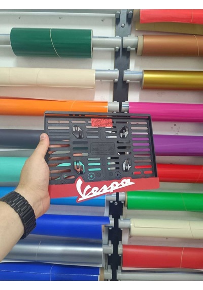 Vespa Motor Plakalık Kırmızı Zemin Beyaz Yazı