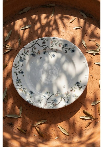 Silent Bloom Porselen Servis Tabak - 26 Cm Renkli