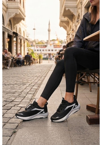 Kappa Kp-4031 Cırıstı Anatomik Rahat Lastik Bağcıklı Yürüyüş Ayakkabısı Siyah - Beyaz