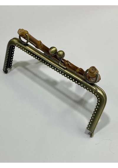 Karantuhafiye Çanta Ve Cüzdan Klipsi Bambu Saplı Kare Model 20 Cm Oksit Oksit Çok Renkli