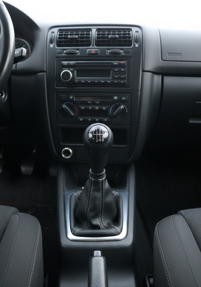 Vw Golf 4 Mk4 Bora 98-04 6 İleri Geniş Tip Benzinli Vites Topuzu Kafası Siyah 1j0711113 Renkli