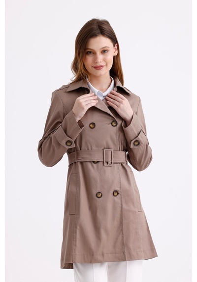 Pastelastore Esnek Pamuk Gabardin Kısa 80cm Omuz Apoletli Kemerli Kadın Trençkot 1120 Vizon Pastelastore Esnek Pamuk Gabardin Kısa 80cm Omuz Apoletli Kemerli Kadın Trençkot 1120 Vizon