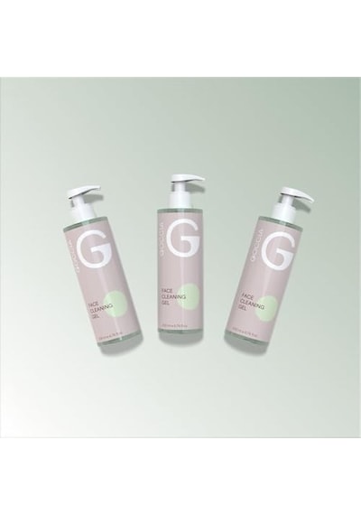 Bitkisel İçerikli Gözenek Sıkılaştırıcı Yüz Temizleme Jeli 200ml 4 Paketi