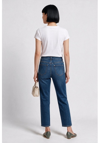 Seleste Kadın Yüksek Bel Nakış Detaylı Düz Paça Denim Jean Pantolon Lacivert