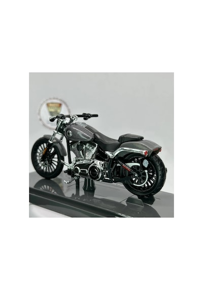 Harley Davidson Softail Breakout 1:18 Diecast Maket Motor