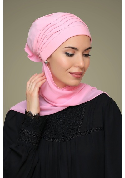 Hürrem Bone Pembe Pratik Hazır Geçmeli Tesettür Bone Sandy Kumaş Incili Nervü Pembe Hürrem Bone Pembe Pratik Hazır Geçmeli Tesettür Bone Sandy Kumaş Incili Nervü Pembe