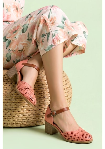Analin Shoes Kadın Hakiki Deri Burnu Kapalı Delikli Sandalet Mercan