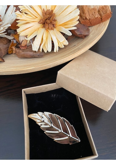 Gül, Lotus, Lale, Çiçek Broşları Yaprak