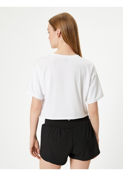 Koton Crop Spor Tişört Kısa Kollu Bisiklet Yaka Baskı Detaylı Beyaz 4sak10270nk Beyaz