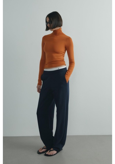 Suud Collection Kiremit Boğazlı Body