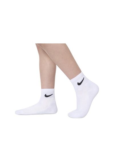Nike Nıke Basıc Pack Qtr 3pk 3lü Çorap Rn0026 Rn0026 W2f W2f