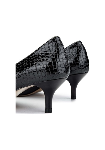 Tamer Tanca Kadın Hakiki Deri Siyah Stiletto Ayakkabı 886 01 Bn Ayk Sk24-25 Syh Fsly Bsk Siyah