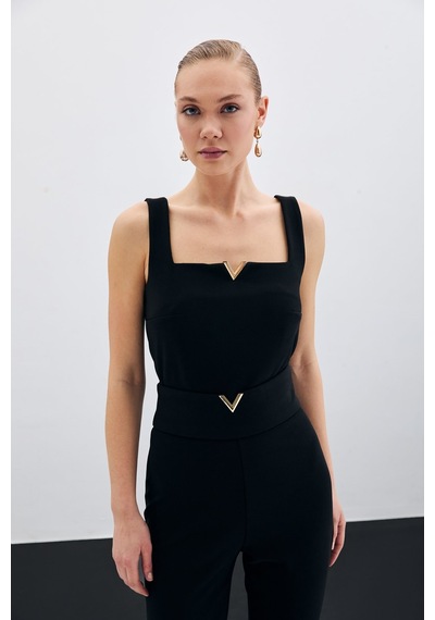 Sateen Yaka Gold Aksesuarlı Bluz - Siyah-135427 Siyah