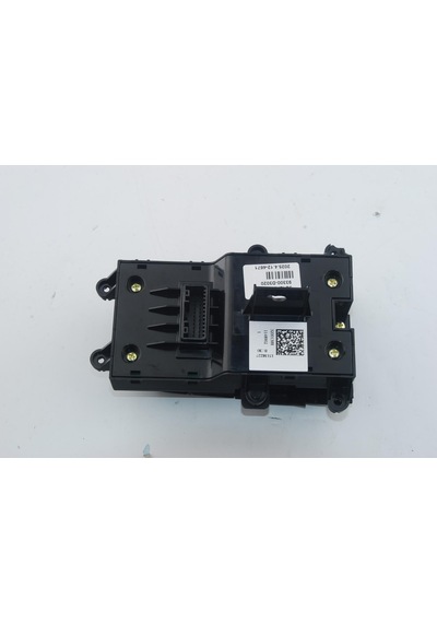 Hmc El Freni Düğmesi Elektronik Hyundai Tucson 2015- Uyumlu 93300d30204x