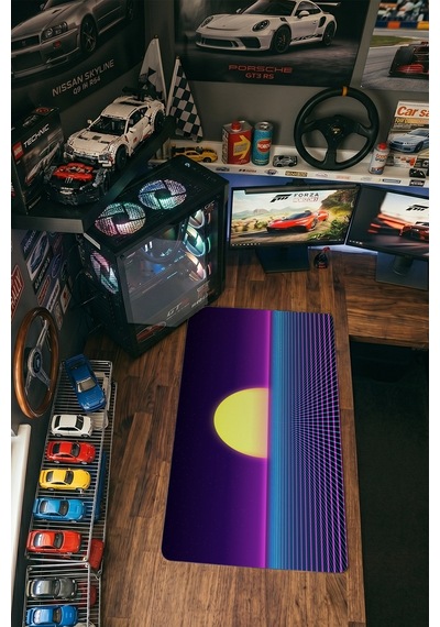 Synthwave Gaming Mousepad Xxl 90x40 Cm Kaymaz Taban Dikişli Kenar Retro Neon Oyuncu Masa Pedi Mor