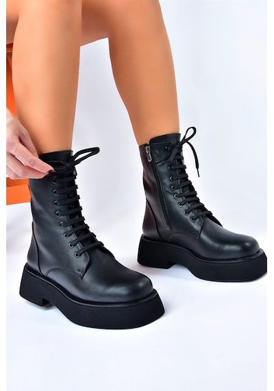 Fox Shoes Siyah Kalın Tabanlı Günlük Kadın Bot Postal L610130109