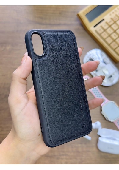 Premium Deri Dokulu Darbelere Karşı Dayanıklı Nazal Silikon Kılıf Siyah İphone Xr İle Uyumlu