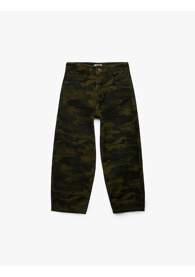 Koton Kamuflaj Desenli Cep Detaylı Pamuklu Gabardin Baggy Pantolon Haki Desenli 7wkb40048tw Koton Kamuflaj Desenli Cep Detaylı Pamuklu Gabardin Baggy Pantolon Haki Desenli 7wkb40048tw